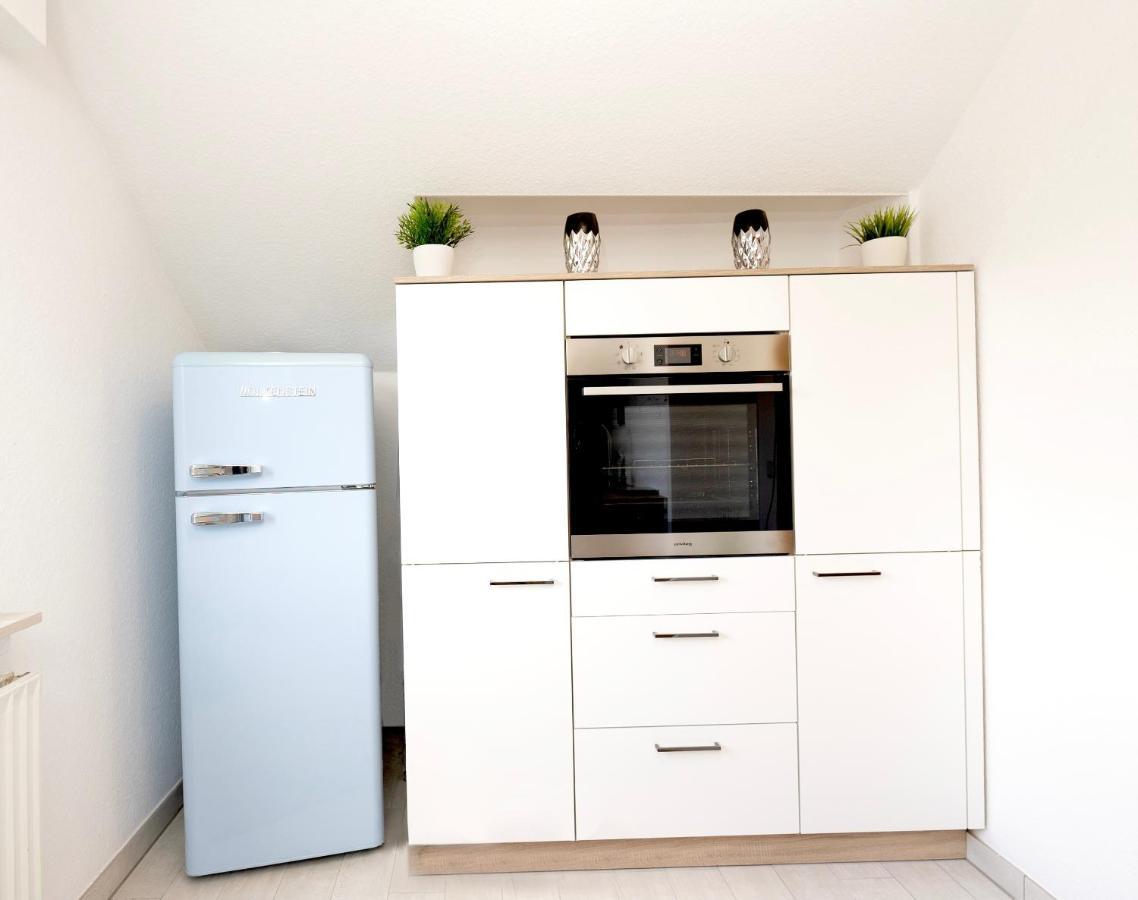 Smart Apartment: Work-ready With Netflix & Parking Apartment *